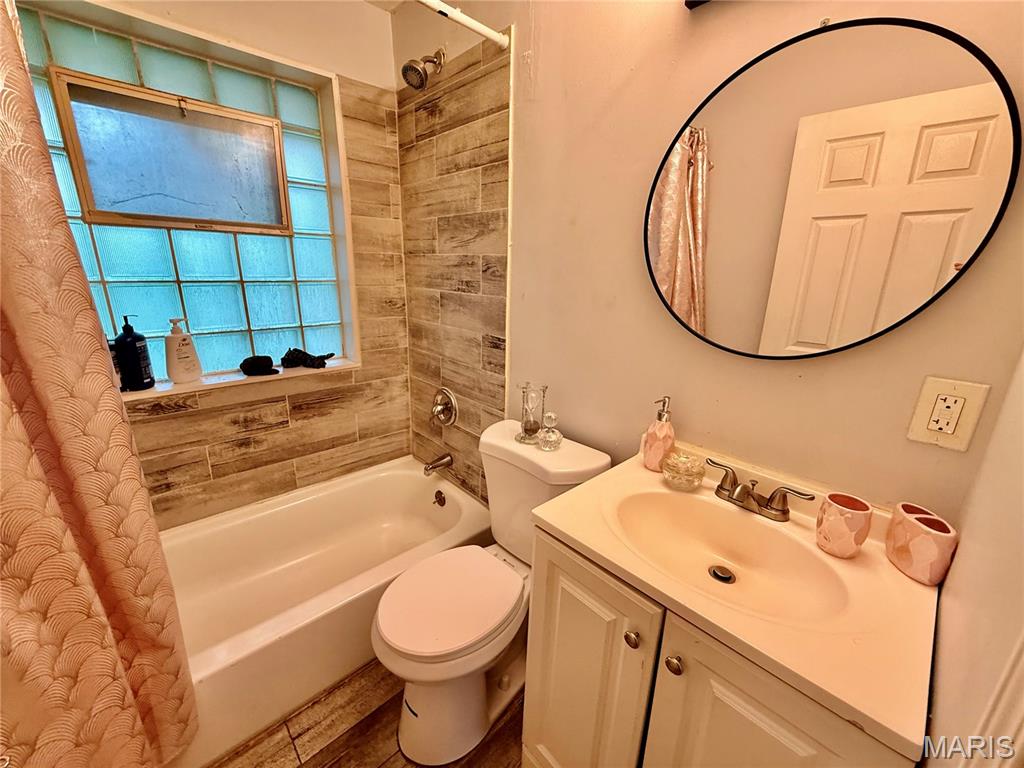Bissell Hills 5 - Residential