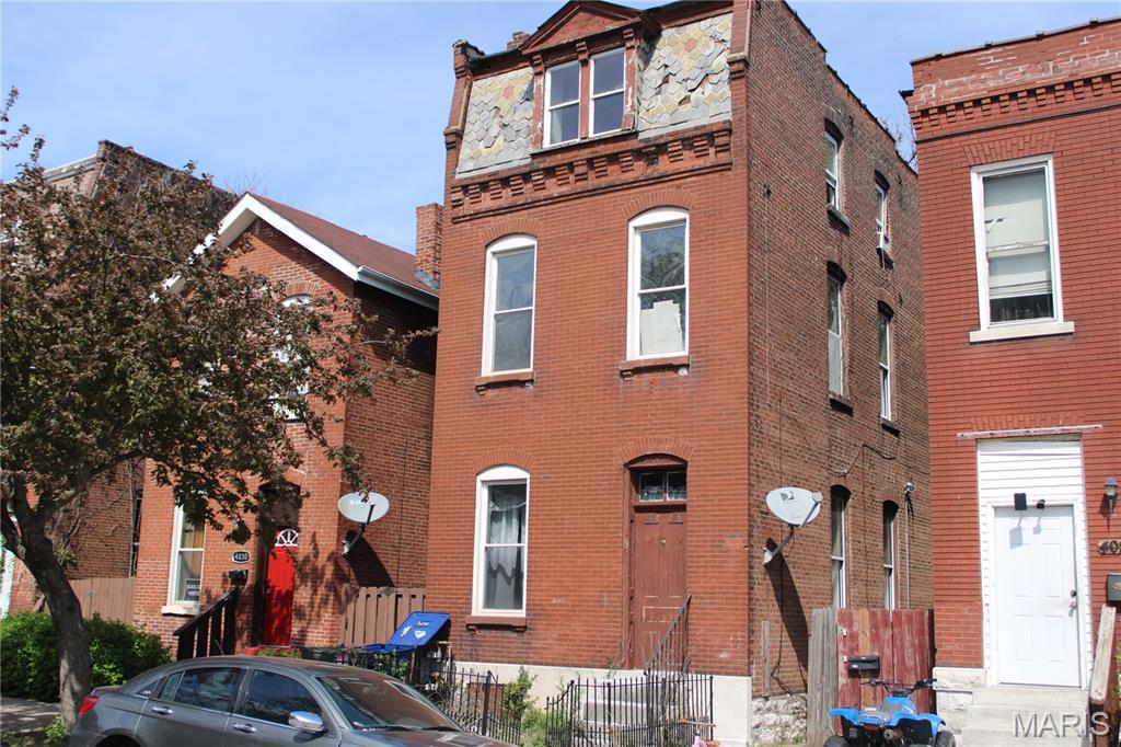 Walkers Add - Residential Income