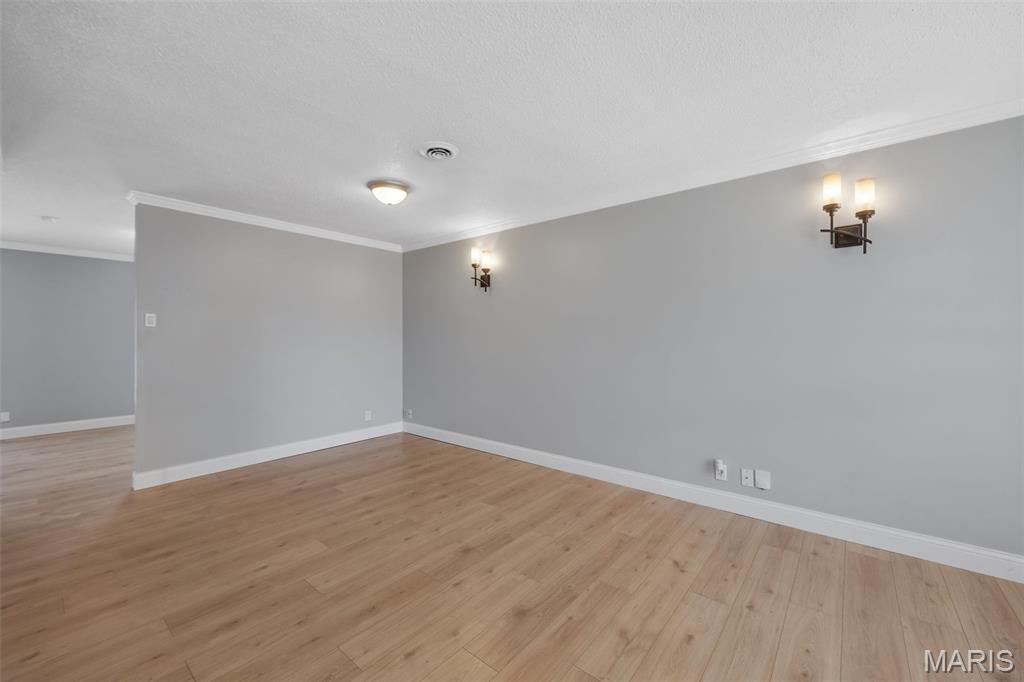 Saxon Manor South 1 - Residential