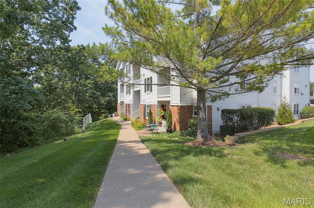 Victoria Crossing Easement 11 At - Residential