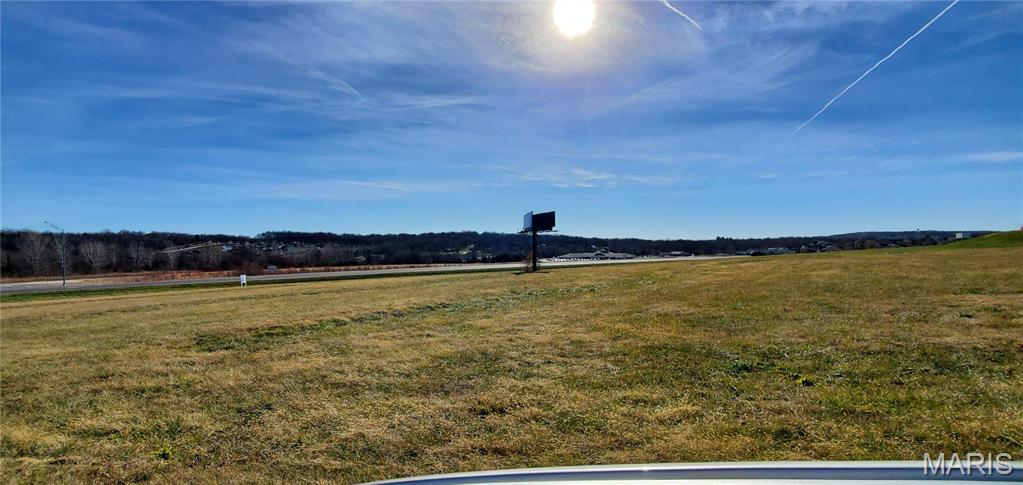 Calvin/Dwyer - Commercial Sale