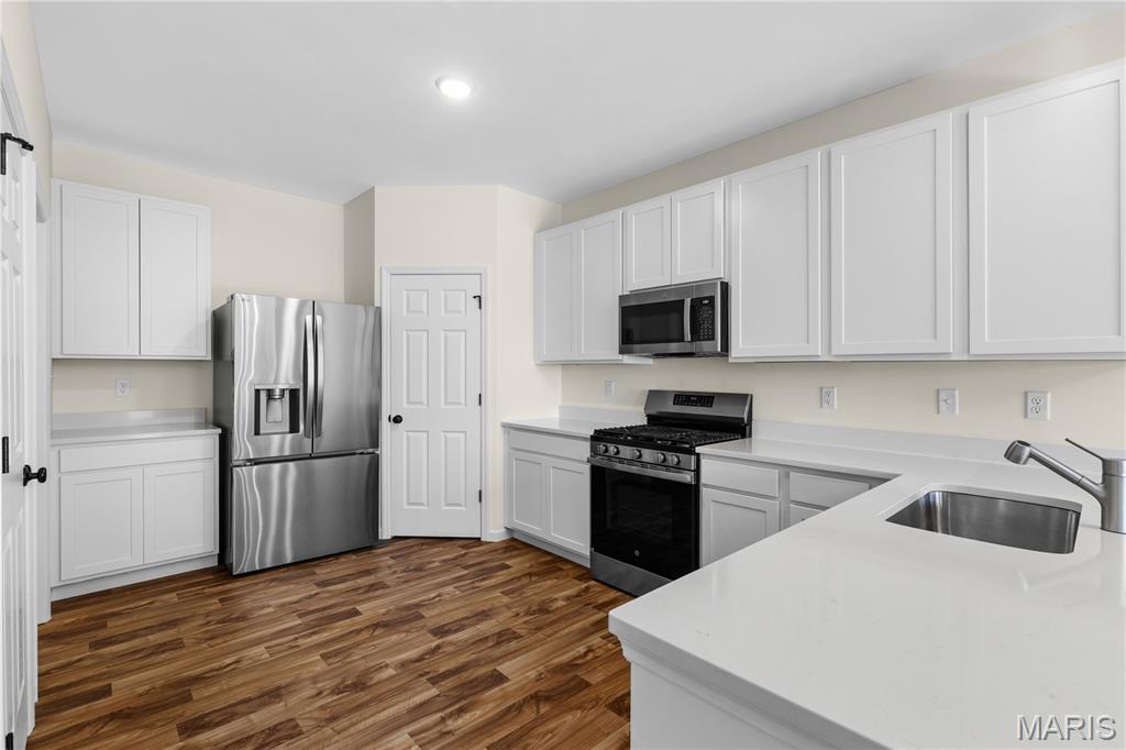 Hawk Ridge Trail Estate - Residential Lease