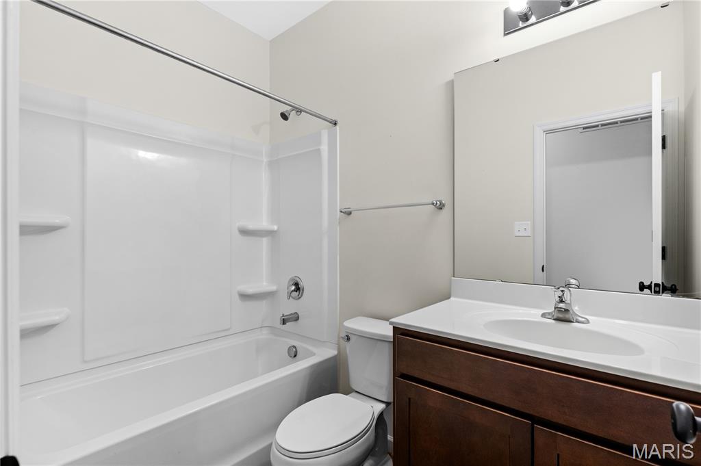 Hawk Ridge Trail Estate - Residential Lease