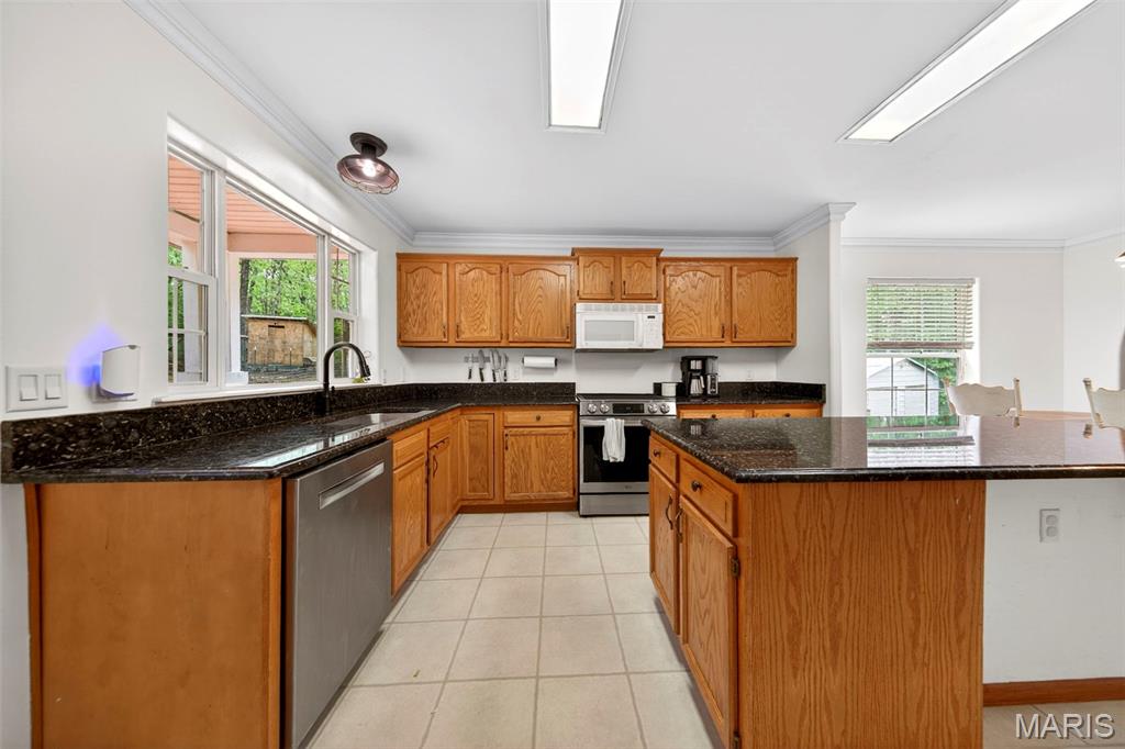 Twin Fawn Rdg - Residential