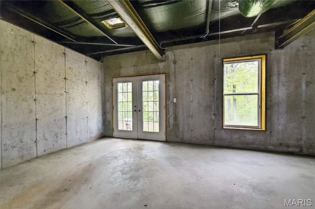 Twin Fawn Rdg - Residential