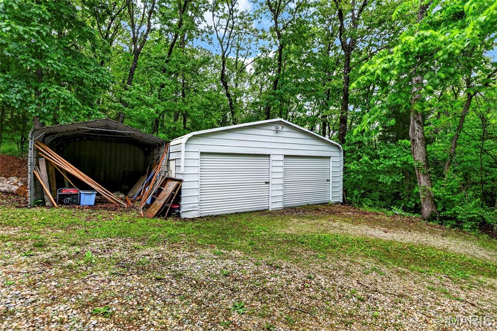 Twin Fawn Rdg - Residential