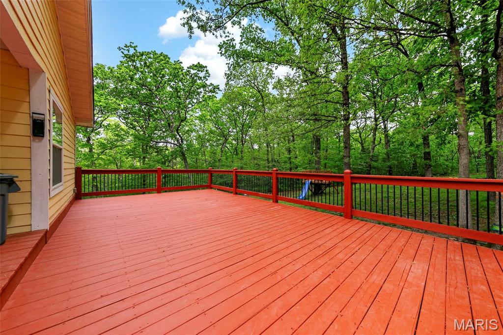 Twin Fawn Rdg - Residential