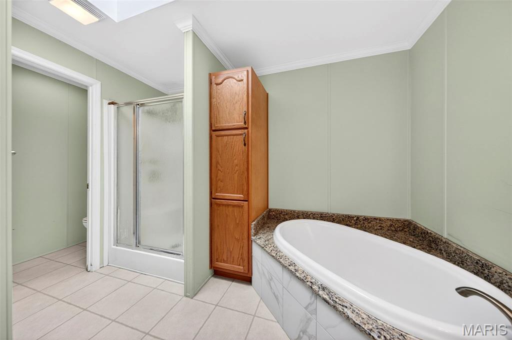 Twin Fawn Rdg - Residential