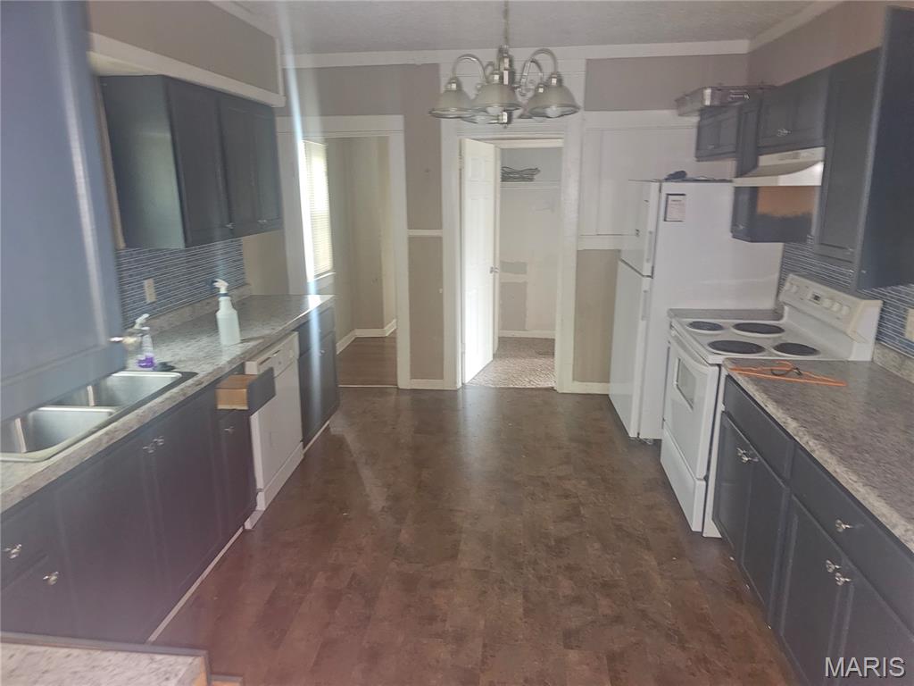West Lawn - Residential