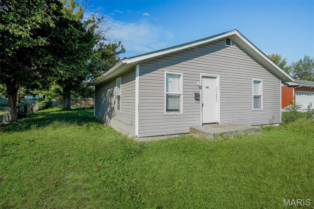 Discover the potential in this Granite City investment opportunity! Located at 4023 Braden Ave, this 2-bedroom, 1-bath home offers a solid foundation for your next project. Previously used as a rental, the property is ready for a new owner to reimagine and restore its charm.

With a simple, single-level layout and no basement or crawl space, this home is easy to maintain and customize. Whether you’re an investor seeking your next renovation project or a landlord looking to expand your portfolio, this property delivers excellent value and flexibility.

The current owner has relocated out of the area and is ready to pass this opportunity on to someone who can bring new life to the home. With a little vision and effort, this property could shine once again — a great chance to invest in Granite City’s growing market.
