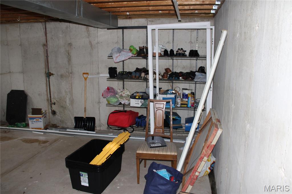 Brighton Place Condo Ph 2 - Residential