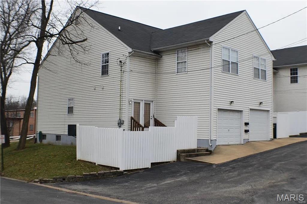 Brighton Place Condo Ph 2 - Residential