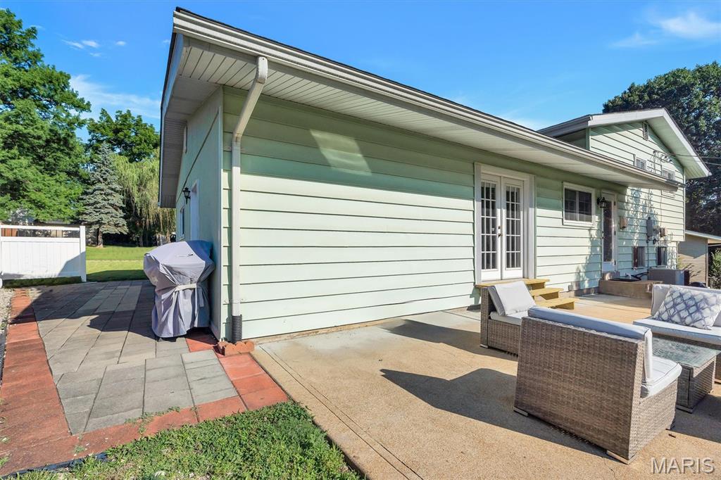 Tesson Terrace - Residential