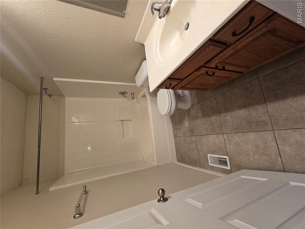 Ridge Creek - Residential