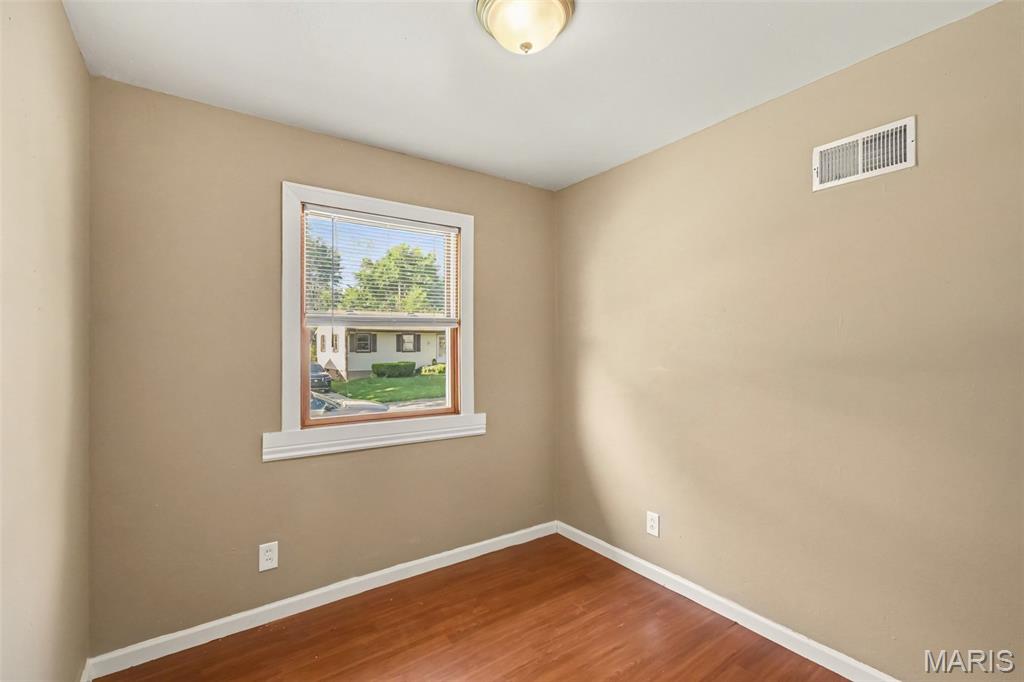Larimore Hills - Residential Lease