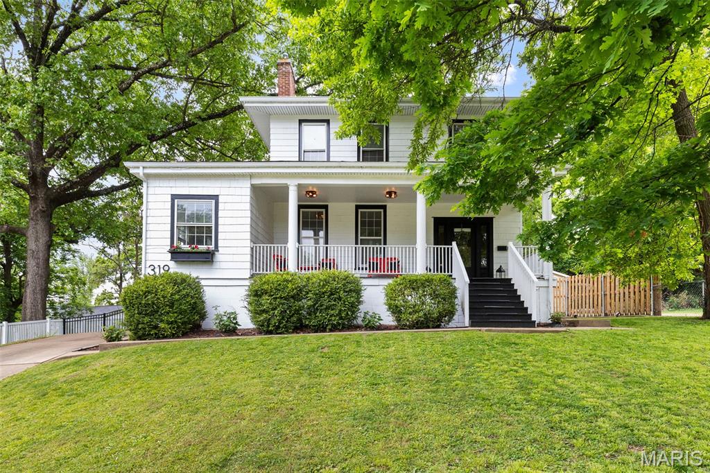 Moellenhoff Place - Residential
