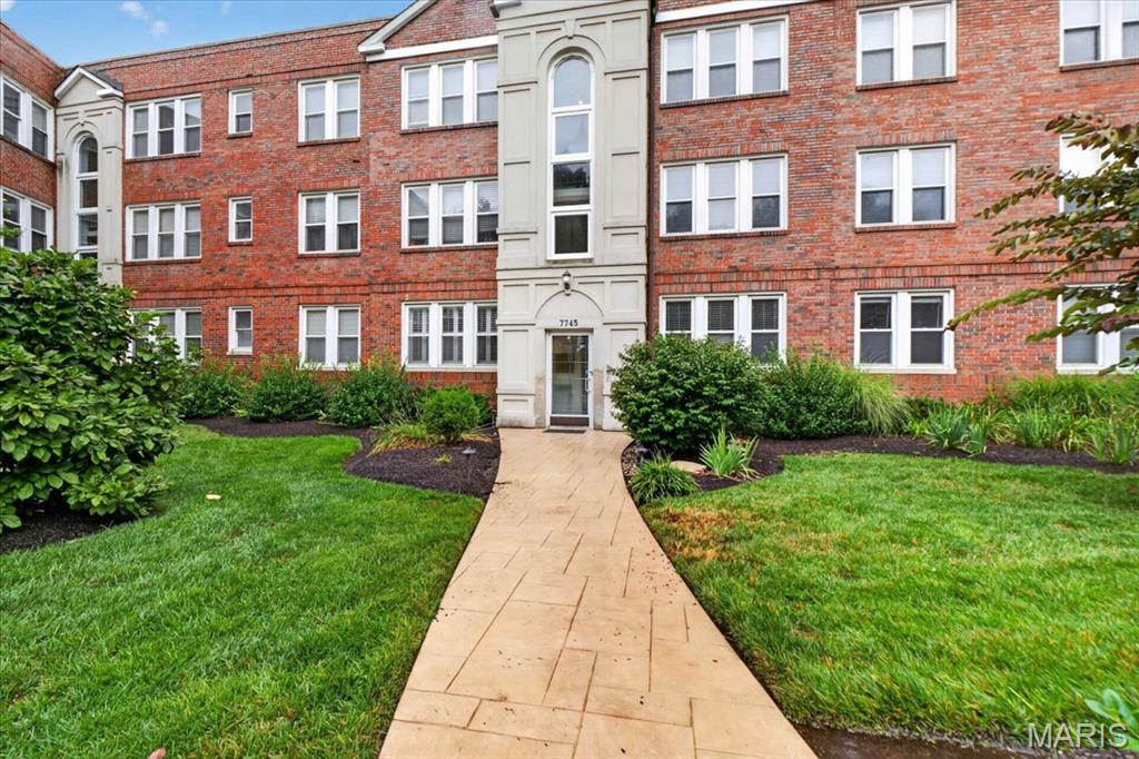 Fountain View - Residential
