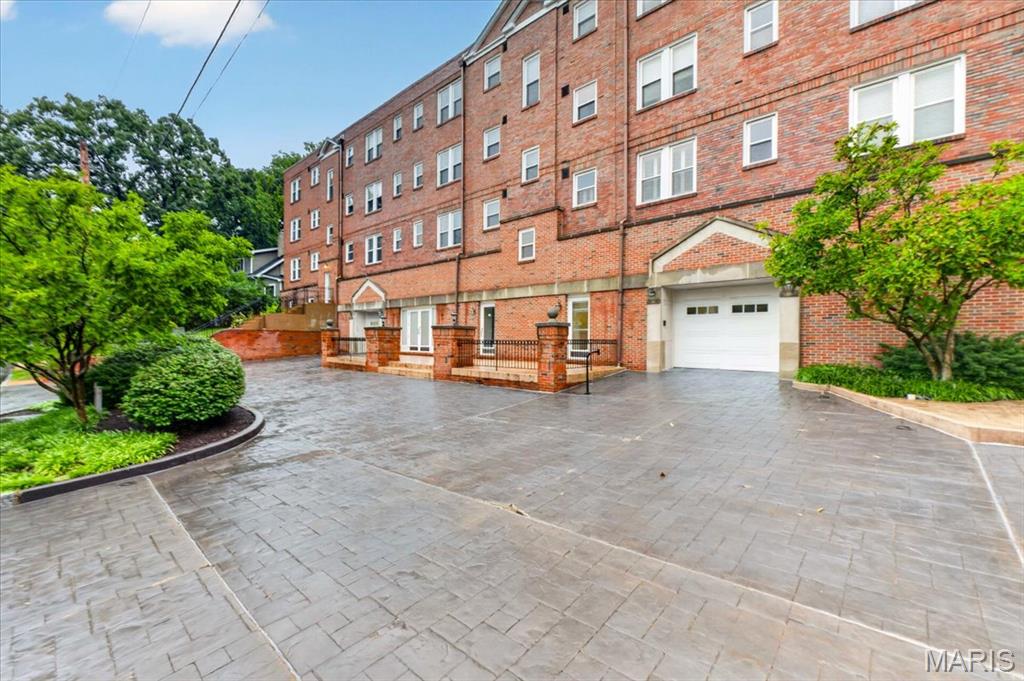 Fountain View - Residential