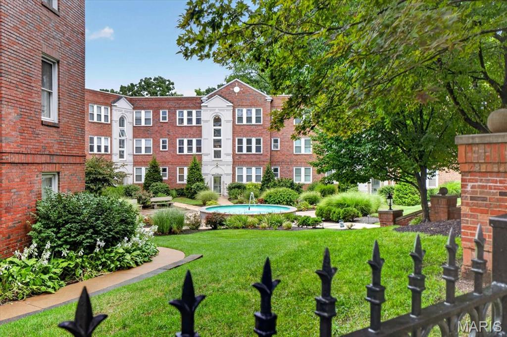 Fountain View - Residential