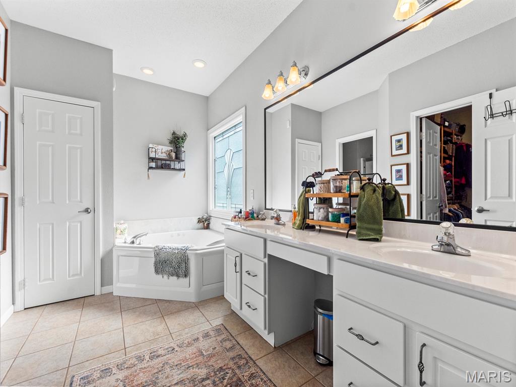 Fairwood Hills 10thadd - Residential