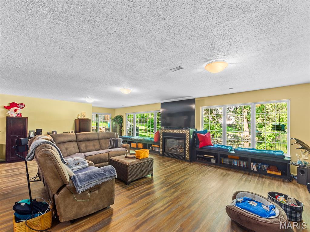 Fairwood Hills 10thadd - Residential