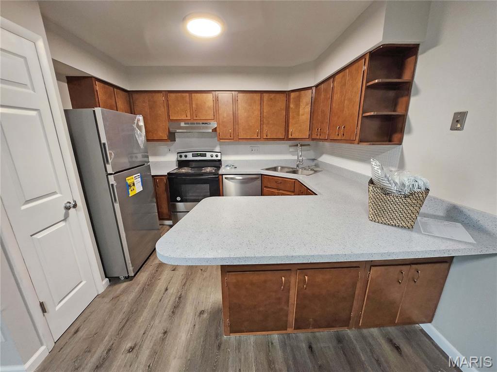 Hazelcrest Condo - Residential