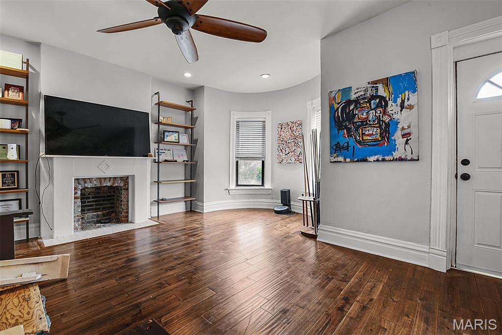 Lindells Add 02 - Residential Income