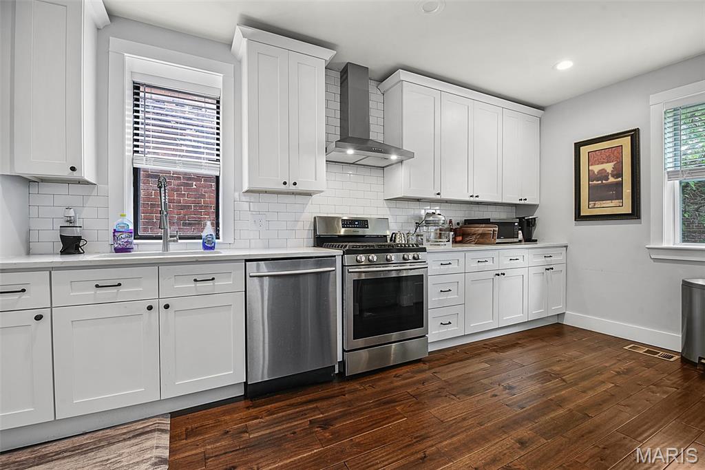 Lindells Add 02 - Residential Income