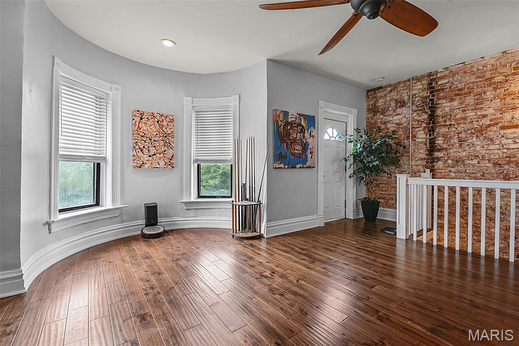 Lindells Add 02 - Residential Income