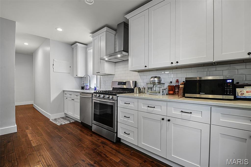 Lindells Add 02 - Residential Income