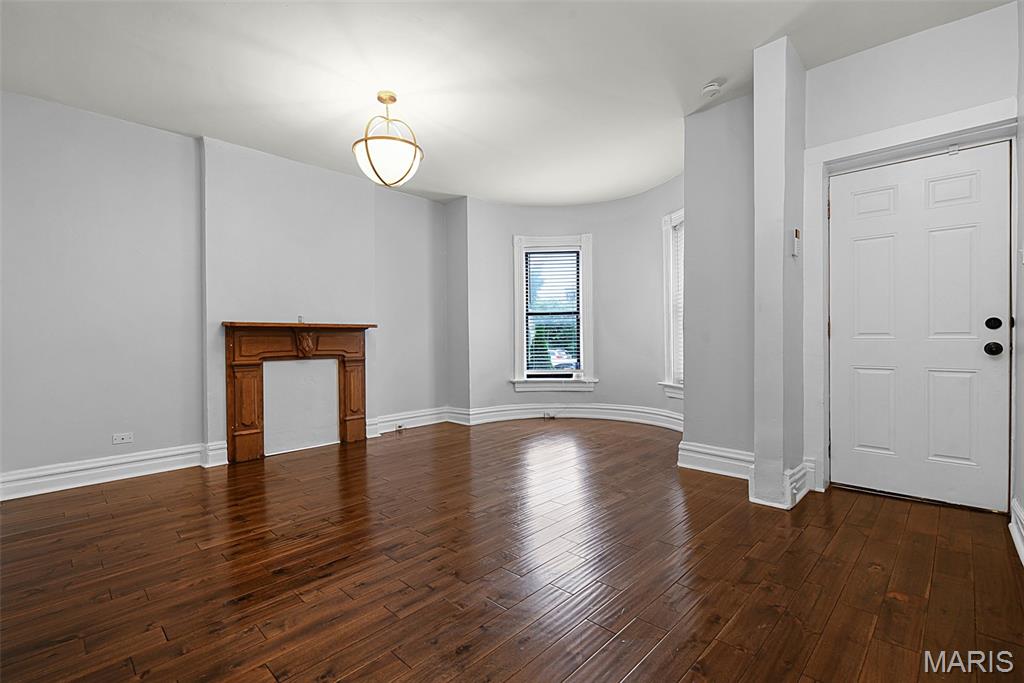 Lindells Add 02 - Residential Income
