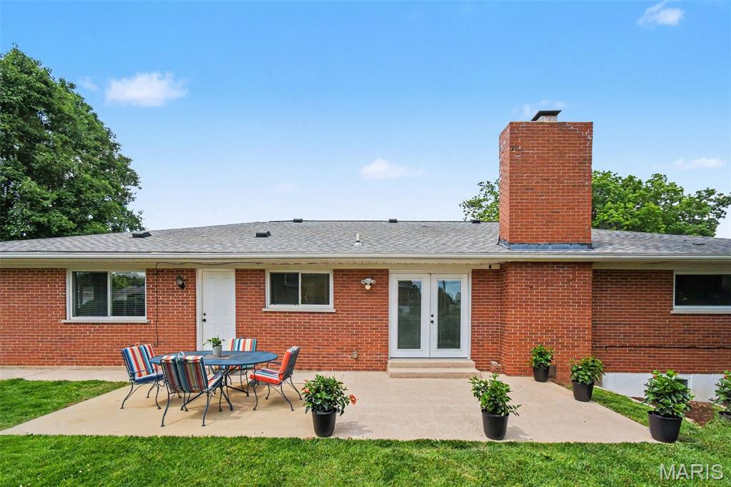 Pebble Hill 6 - Residential