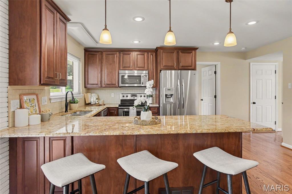 Pebble Hill 6 - Residential