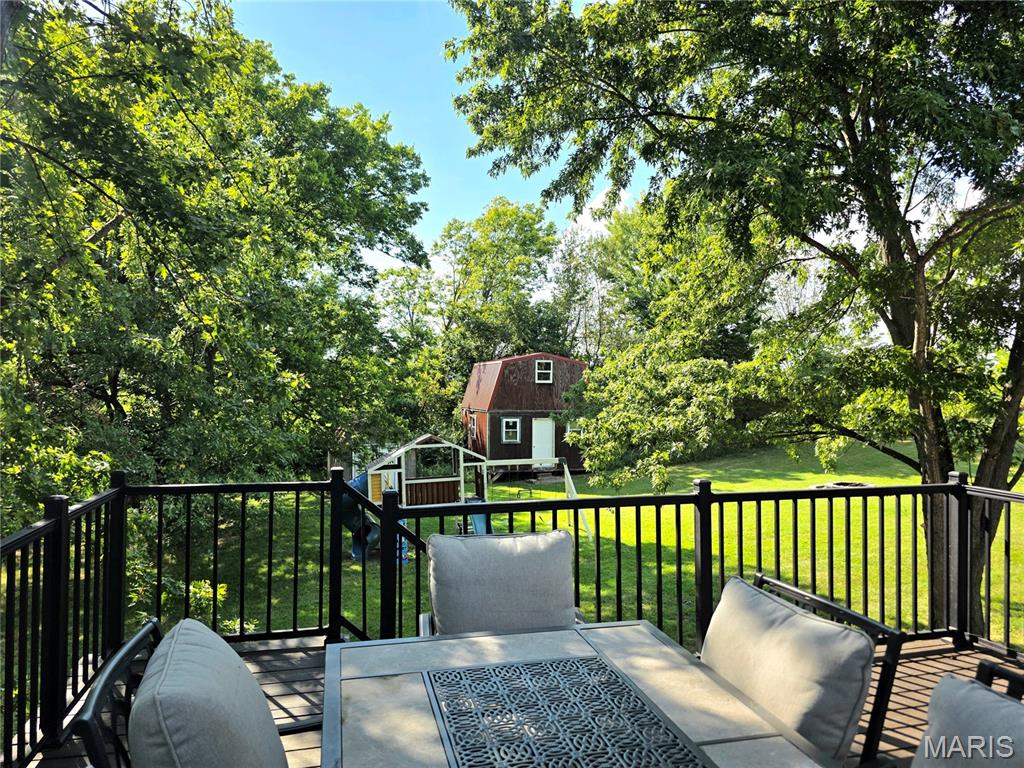 Emerald City - Residential