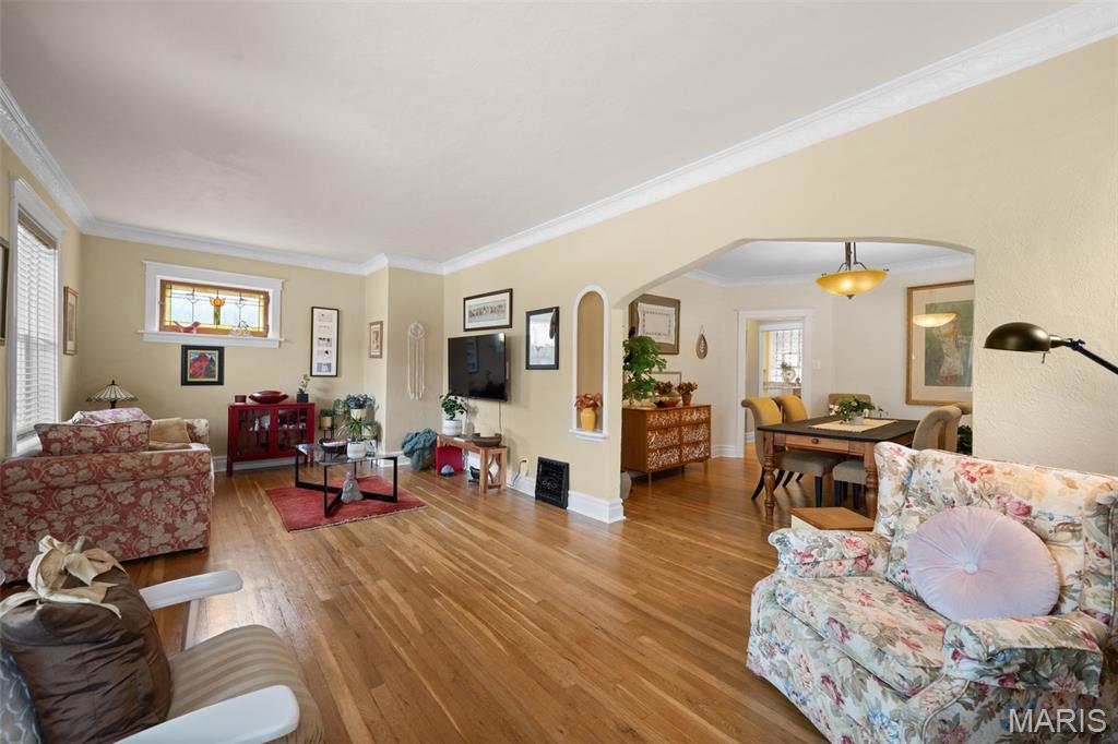 Russells Add 02 - Residential