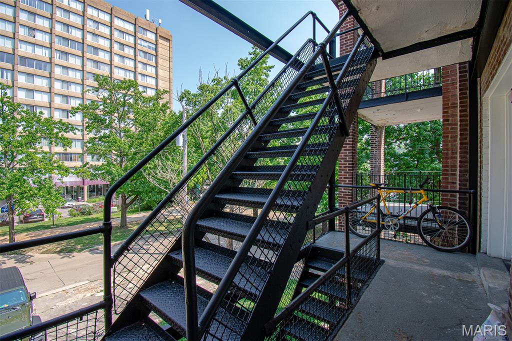 Delmar Garden - Residential Lease