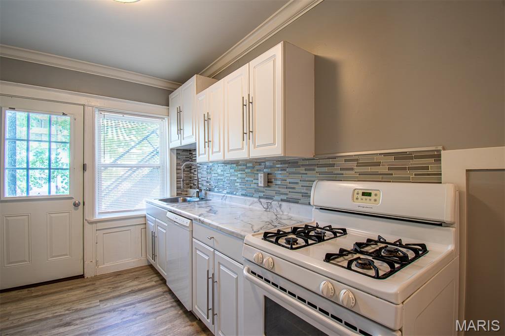 Delmar Garden - Residential Lease