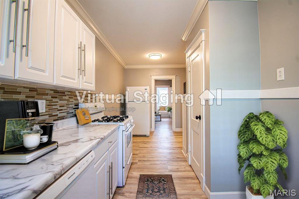 Delmar Garden - Residential Lease