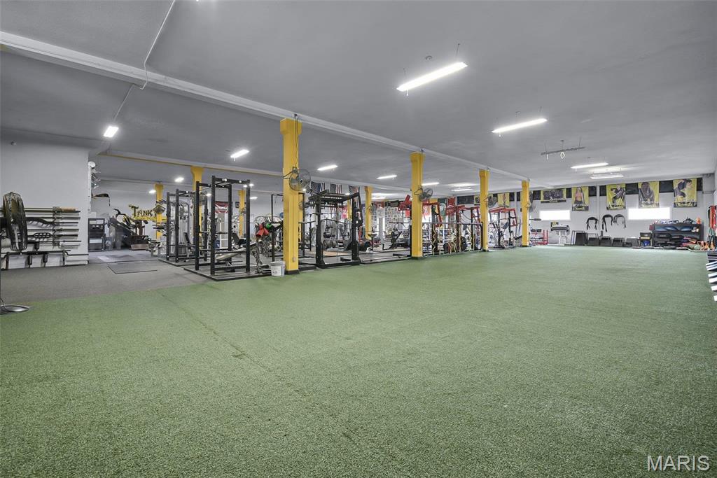 Granite City - Commercial Sale