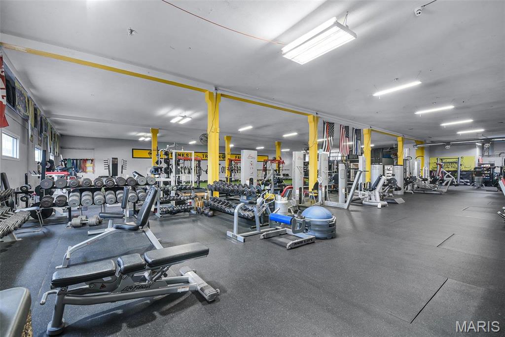 Granite City - Commercial Sale