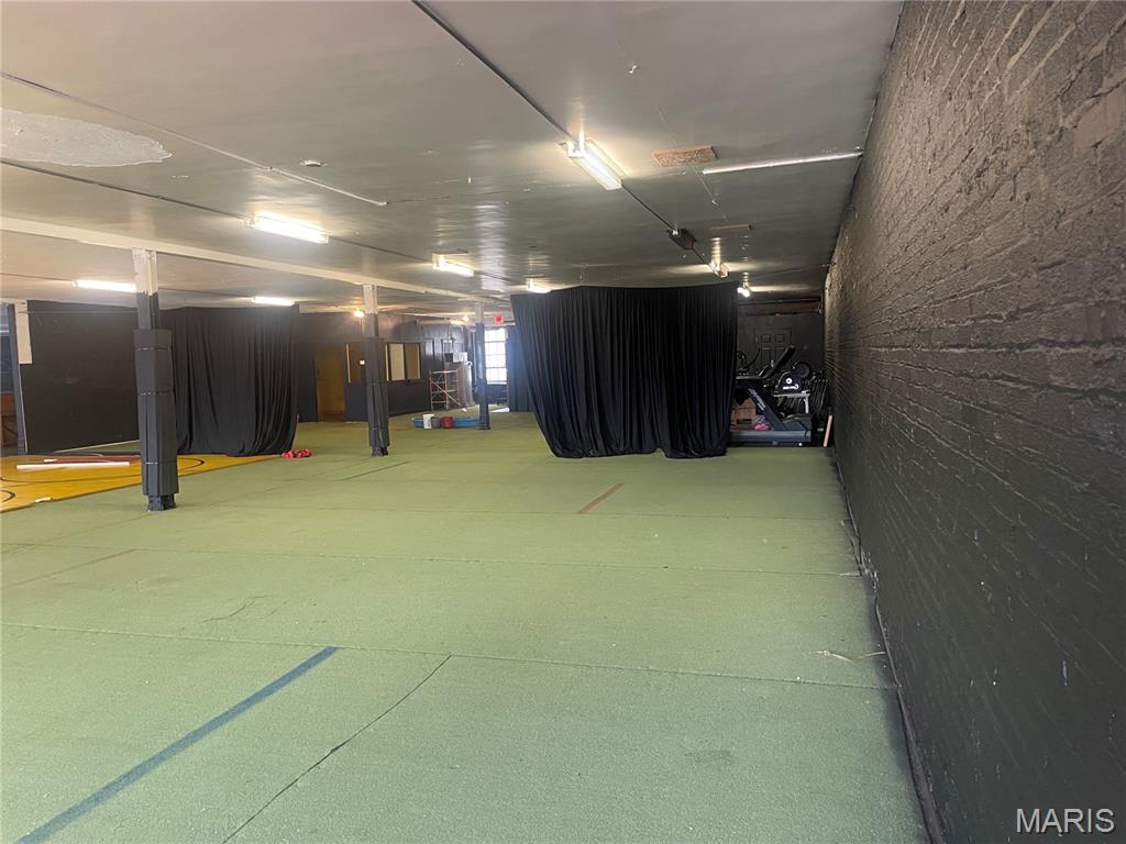 Granite City - Commercial Sale