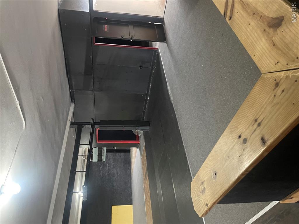 Granite City - Commercial Sale