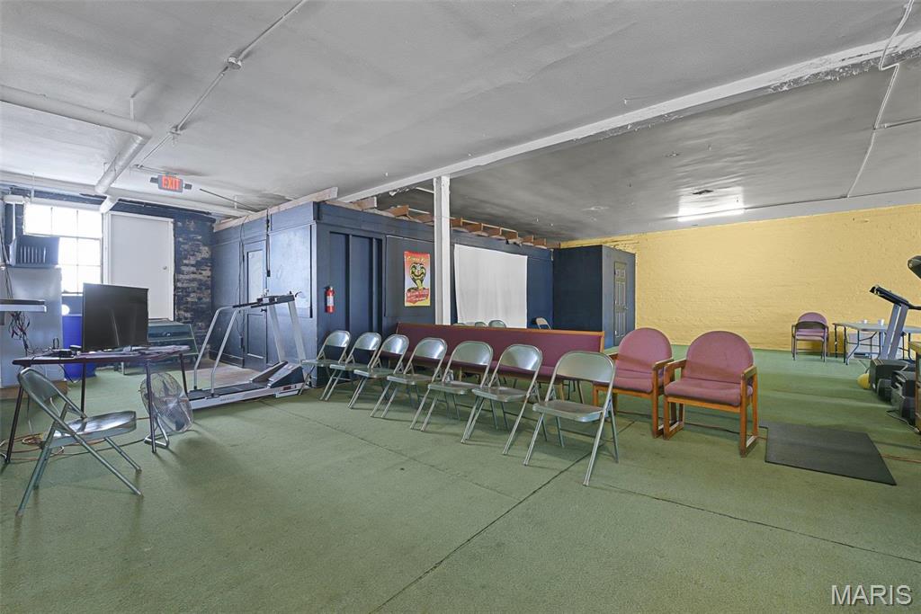 Granite City - Commercial Sale