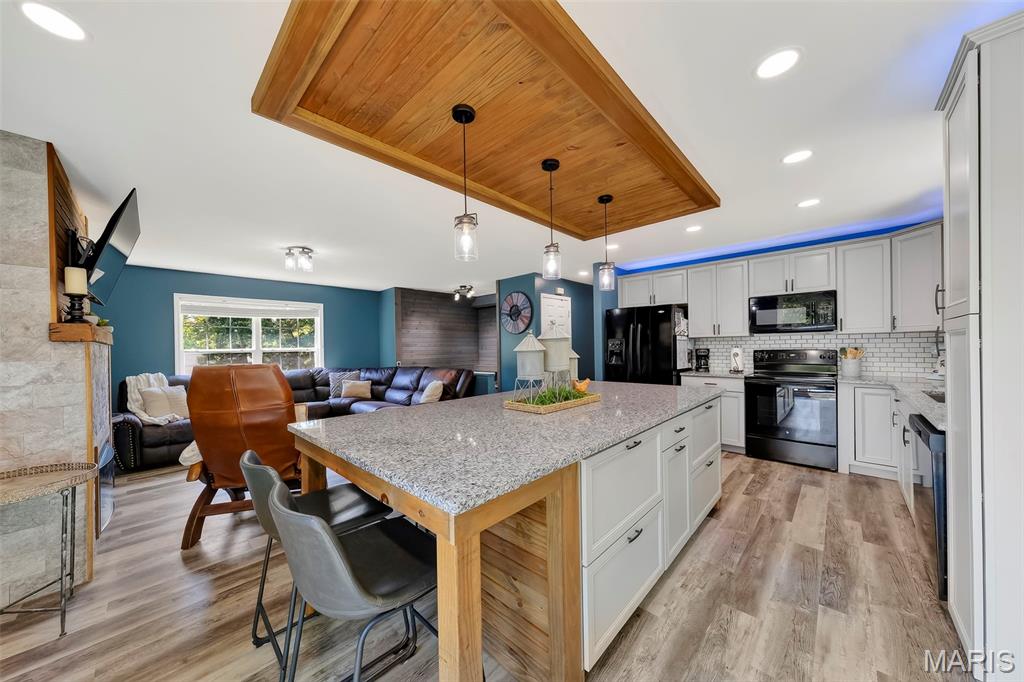 Lakeside Hills - Residential