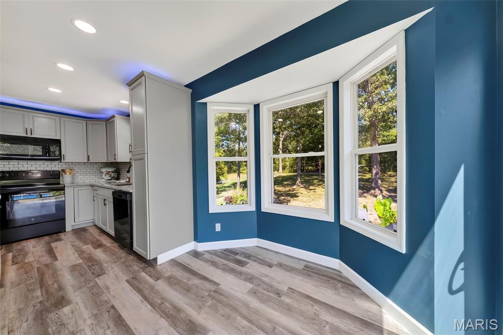 Lakeside Hills - Residential