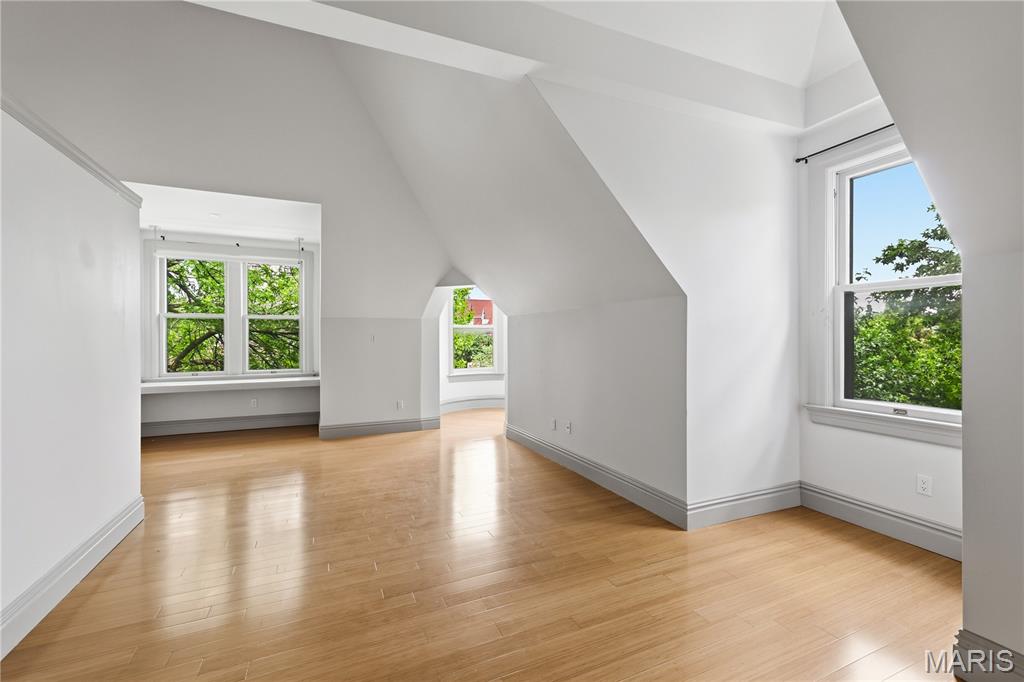 Central West End - Commercial Sale