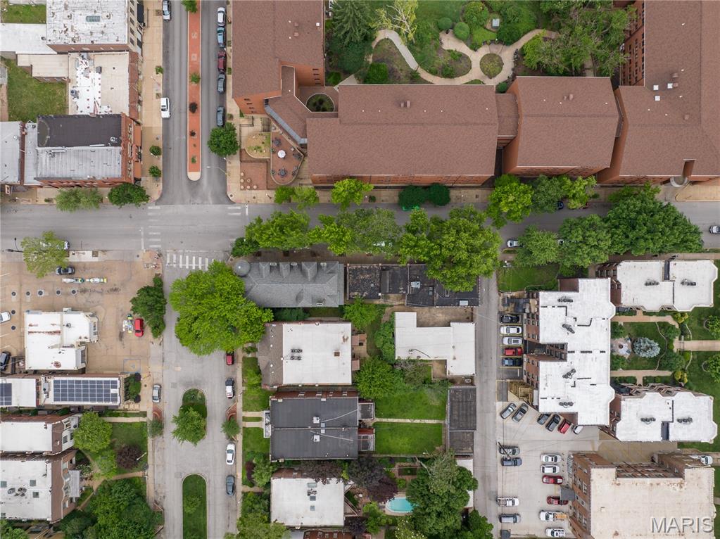 Central West End - Commercial Sale