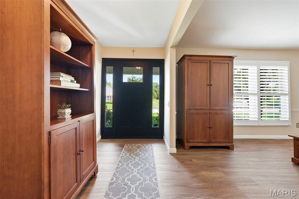 Creve Coeur Place 2 - Residential
