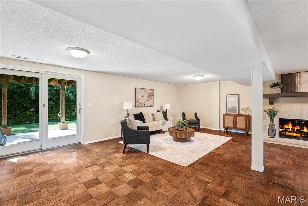 Seven Pines 1 - Residential