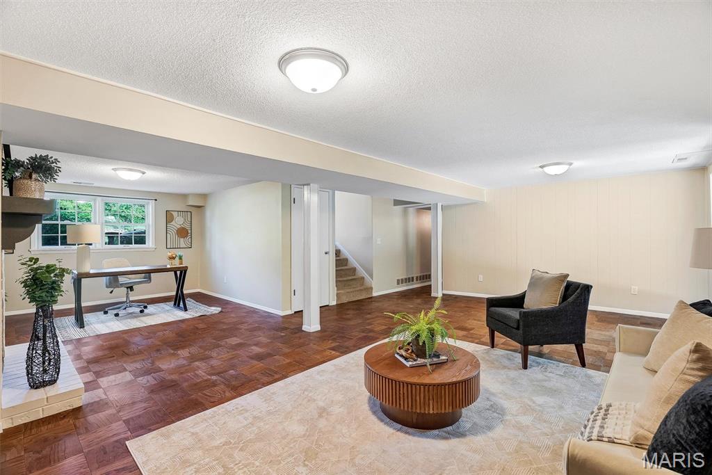 Seven Pines 1 - Residential